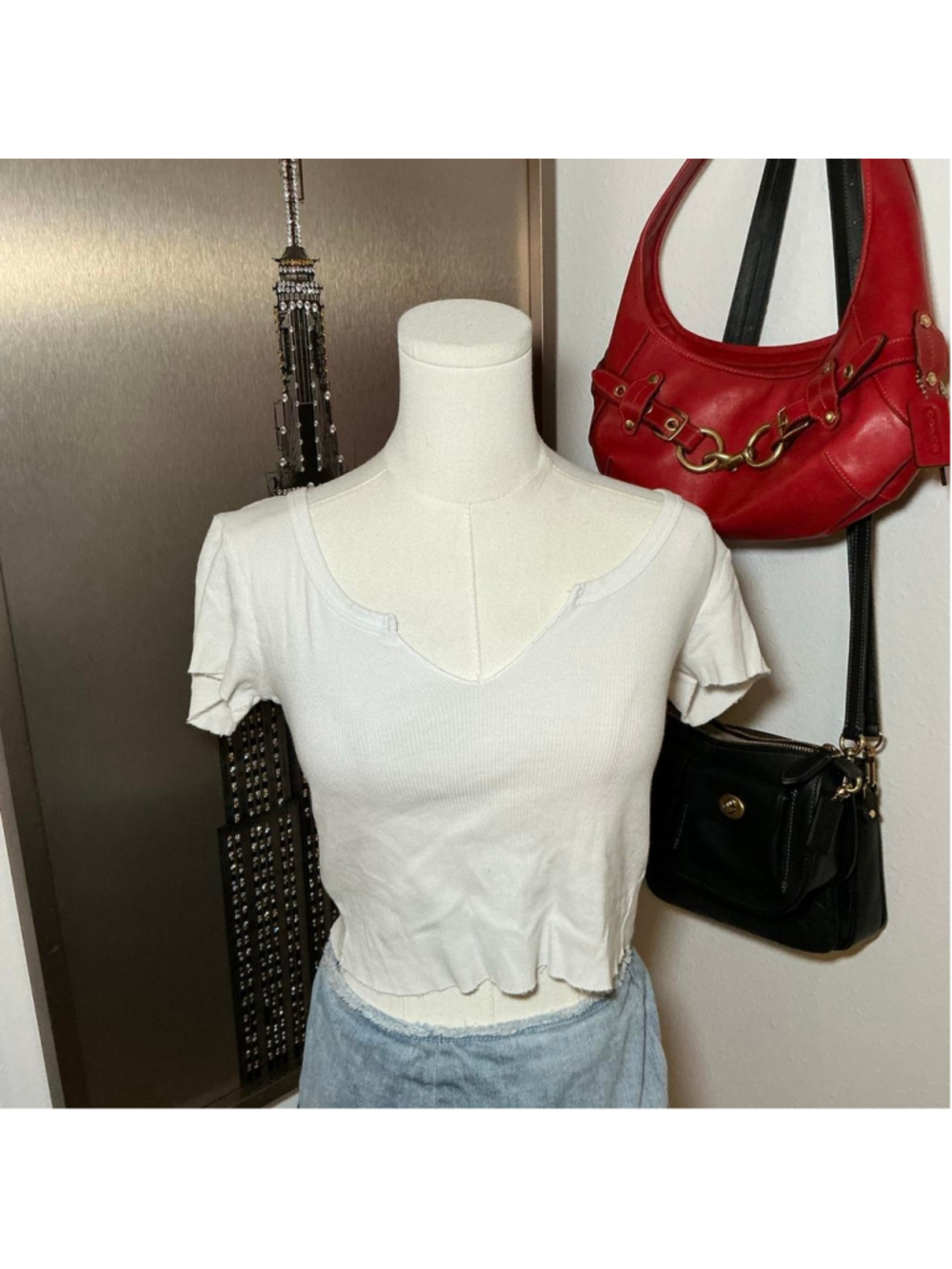 Topshop White Ribbed Notch Neck Baby Tee Size US 4 Y2K